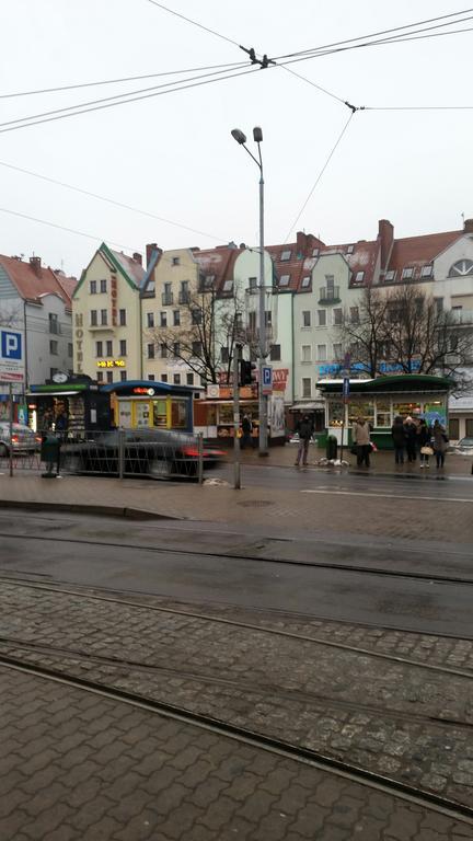 Hotel Restauracja Podzamcze Szczecin Luaran gambar