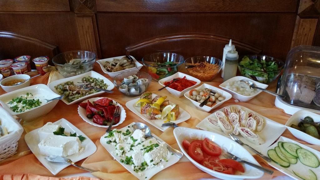 Hotel Restauracja Podzamcze Szczecin Luaran gambar