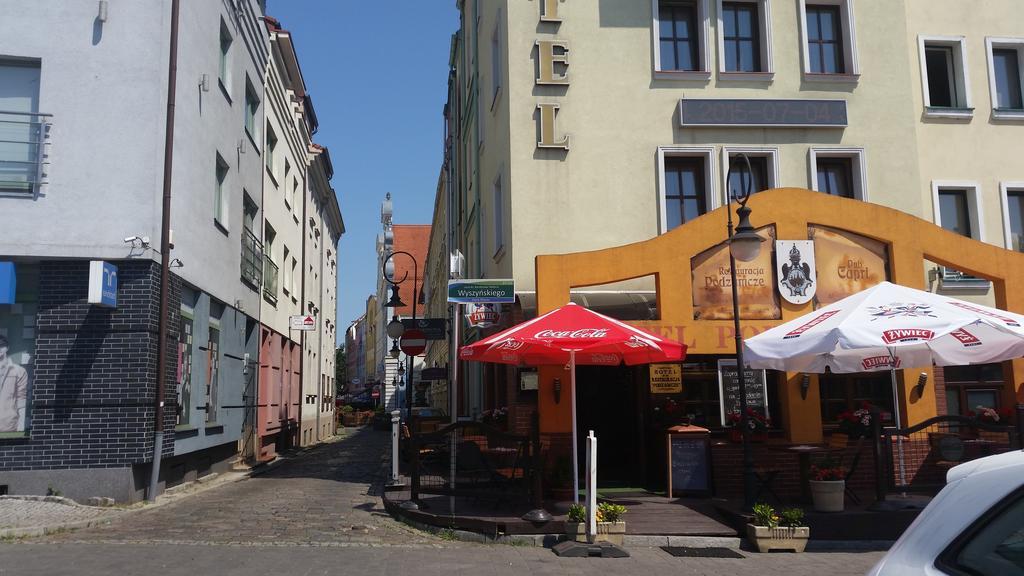 Hotel Restauracja Podzamcze Szczecin Luaran gambar