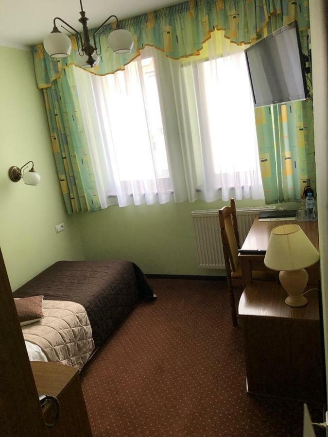 Hotel Restauracja Podzamcze Szczecin Luaran gambar