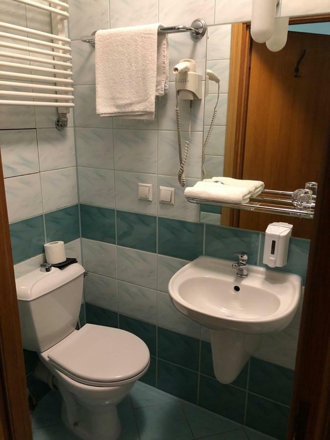 Hotel Restauracja Podzamcze Szczecin Luaran gambar